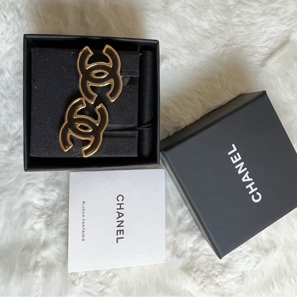 Chanel earrings - Picture 2 of 5